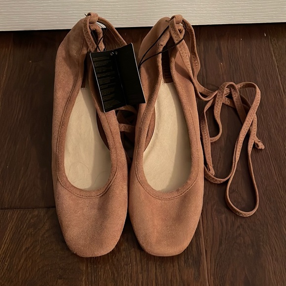 Brand new faux suede ankle tie shoes - Picture 2 of 5